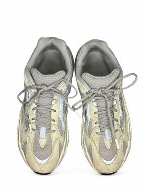 Men's Shoes Size 12 - Adidas Yeezy Boost 700 V2 Static EF2829 - Classic Supreme